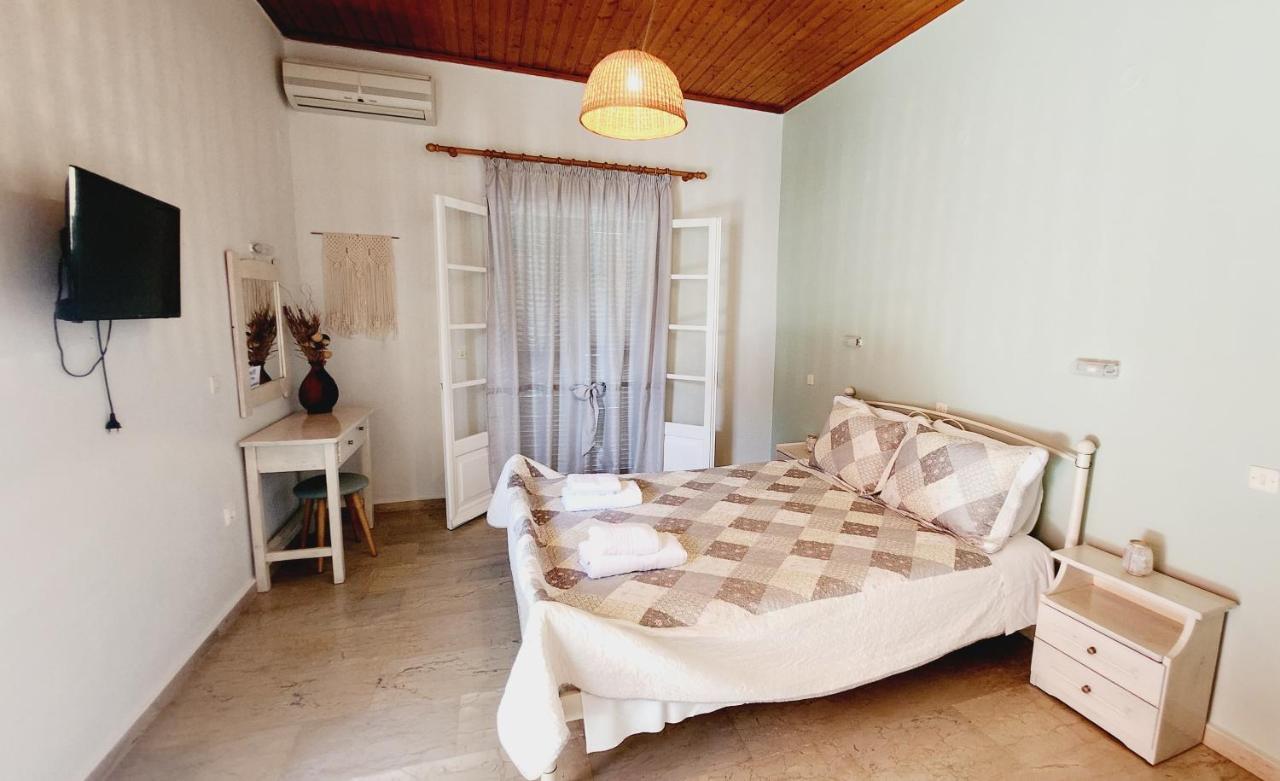 Aristea Studios Κάτω Κορακιάνα Εξωτερικό φωτογραφία